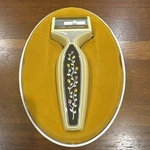 Lady Sunbeam Rascal Razor Electric Shaver 1977 Tagged Green Floral W/case. Fixed Price $10.00.