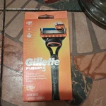 Gillette Fusion 5 Men's Razor 1 & Cartridge Refill Mens Shaving Grooming. Fixed Price $6.50.