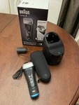 Braun Series 5190CC Men's Electric Rechargeable Cordless Razor And Foil Shaver. Fixed Price $60.00.