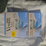 Gillette Venus Pubic Hair & Skin 6-PACK Value And 4 Refill Cartridges. Fixed Price $21.99.