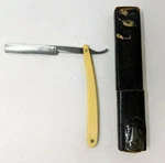 Vtg John Rieder Co Pee Gee Yellow Celluloid Barber Straight Razor With Case KS21. Fixed Price $14.15.