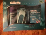 Vintage Gillette Sensorexcel For Women Razor Blue Ergonomic Handle 5 Cartridges. Fixed Price $80.00.