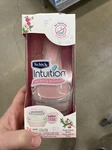 New Schick Intuition Sweet Water Lily Razor - Lather & Shave One Step.. Fixed Price $11.98.