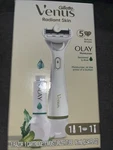 Gillette Venus Radiant Skin Razor Olay Seaweed Aloe Moisturizer 5 Nuluxe Blades. Fixed Price $22.00.