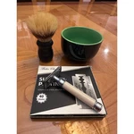 Edwin Jagger Wet Shaving Kit Safety Razor 40 Blades Brush And Ceramic Bowl Set. Fixed Price $60.00.