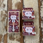 Rifle Paper Co. Gillette Venus Shaver Set And 2 Refills Berry Mistletoe Razor. Fixed Price $55.00.