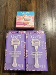 Gillette Venus 3 Comfort Glide Freesia 2 Razors 8 Cartridges New White Tea. Fixed Price $24.99.
