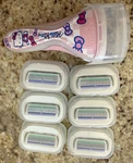 Schick Intuition Hello Kitty Bows Limited Edition Razor + 6 Refills New. Fixed Price $34.95.