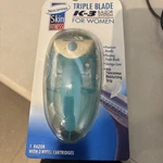 Noxzema Skin Fitness Triple Blade K-3 Razor System For Women New Box. Fixed Price $24.99.