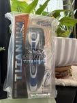 Vintage Schick Quattro Titanium Battery Powered Razor Vibrate Close Shave. Fixed Price $24.99.
