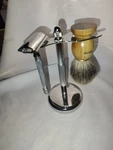 Vintage Escali Shaving Kit Razor & Badger Hair Brush W/metal Stand Silver/brown. Fixed Price $35.95.