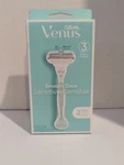Gillette Venus Sensitive Smooth Women's Razor - Blue With 2 Cartridges. Fixed Price $10.49.