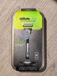 New Gillette Labs Men's Razor W/ Exfoliating Bar Stand 3 Cartridges & Case!. Fixed Price $24.95.