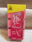 *new*laser Petals 2 Smoothstrip Aloe & Vitamin Longer Handle 45 Women's Razors. Fixed Price $9.99.