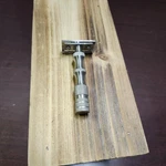 West Coast Shaving Wcs De Safety Razor Short Knurled Handle Open/closed Comb. Fixed Price $31.34.