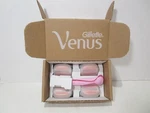 Gillette Venus Comfortglide Women 3-BLADE Razor, 1 Handle + 4 Refills. Fixed Price $18.38.