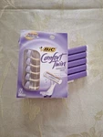2002 Bic Comfort Disposables Razors Softwin 5 Ct Sensitive Skin. Fixed Price $19.25.