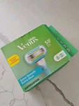 Gillette Venus Embrace Refill Cartridges 5 Blades 6 Count Extra Smooth Open Box. Fixed Price $18.00.