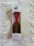 Nib The Wet Brush Shine Enhancer - Pink. Fixed Price $9.99.