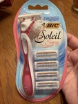 Bic Soleil Savvy 3 Flexible Blades Disposable Razor Handle + 4 Refill Cartridges. Fixed Price $9.99.