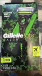 Gillettelabs Razer Razor With Magnetic Travel Case & Catridge. Fixed Price $11.00.