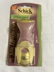 1 Schick Silk Effects Plus Razor 2 Blades & Shower Hanger New Old Stock Vtg. Fixed Price $21.99.