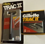 Vintage Gillette Usa Trac Ii Twin Blade Razor New Old Stock With 7 Cartridges. Fixed Price $98.10.
