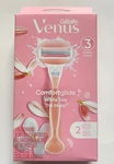 Gillette Venus Women's Comfortglide White Tea 3BLADE Razor With 2 Cartirdge. Fixed Price $12.89.