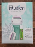 Schick Womens Intuition Gift Set Includes 1 Razor Handle, 2 Refills, Lip Ba.... Fixed Price $20.00.