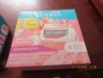 Gillette Venus Comfortglide White Tea, 4CT Women's Razor Blade Refills. Fixed Price $12.99.