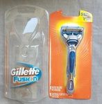 Gillette Fusion 1 Razor And Cartridges 5 Blades Hard To Find Classic Style. Fixed Price $15.00.