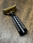 Vintage Gem Junior Razor With Black Bakelite Handle Brooklyn New York. Fixed Price $20.40.