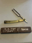 Vintage Satinedge Dubl Duck German Razor Blade & Handle, Excellent Condition. Fixed Price $80.00.