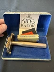 Vintage Safety Razor - King Oscillator + Case & Blades. Fixed Price $29.99.