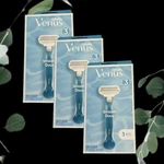 Gillette Venus Smooth 3-BLADE Women's Razor W/ 1 Cartridge. Fixed Price $19.99.