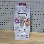 New! 2010 Remington WDF-4830 Smooth & Silky W/ Aloe Shaver (wet-dry) Nip. Fixed Price $44.49.