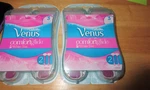 4-GILLETTE Venus Comfortglide 3 Blade Disposable Razors, White Tea, 2 Twin Packs. Fixed Price $12.77.