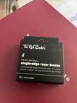 The Rich Barber, Profesional Single Edge Razor Blades, Brand New, 100. Fixed Price $15.00.