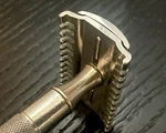 British Gillette Flat Bottom New Open Comb Tech/medium Twin BARS/41 Grams. Fixed Price $53.50.