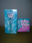 Gillette Venus Smooth Razor & + 4 Comfort Glide White Tea Cartridges. Fixed Price $29.95.