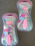 Two (2) Eve Lady Vogue Trio Disposable Razors Four (4) Aloe Strip Cartridges. Fixed Price $16.96.