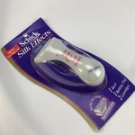 ! Schick Silk Effects Razor Holding Tray With 2 Cartridges New 1997. Fixed Price $9.95.