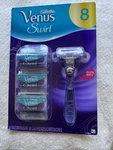 Gillette Venus Swirl Flexi Ball - 1 Razor & 8 Cartridges New Factory Sealed. Fixed Price $35.99.