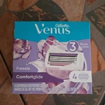 Gillette Venus Comfortglide Freesia Cartridges - 4PK. Fixed Price $8.00.