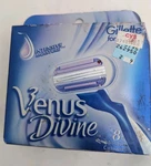 Gillette Venus Divine Razor Cartridges 8 Pack Brand New Free Shipping 2003. Fixed Price $20.58.