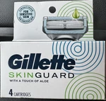 Gillette Skinguard W/aloe Men's Razor Blades, 4 Refills. Fixed Price $18.97.