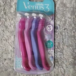 Gillette Venus Simply 3 Colors Disposable Razors. Fixed Price $12.95.