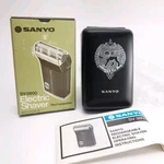 Vintage Sanyo SV-3800 Electric Shaver Rechargeable Razor Collectable Box. Fixed Price $54.99.