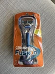 Gillette Fusion 1 Razor And Cartridges Blades Usa. Rare 2005 New Sealed. Fixed Price $24.99.