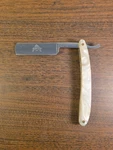 Master Usa Barber's Straight Razor Knife MU-1014BW. Fixed Price $8.49.